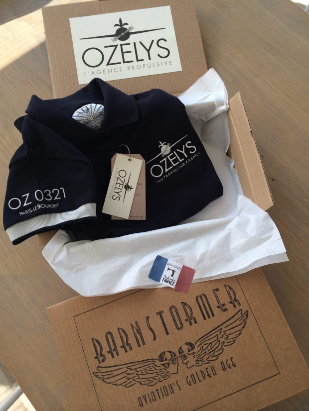 Nous voilà rhabillés, peut-être pas pour l’hiver, mais au moins pour les évènements majeurs de l’été : Salon du Bourget et Championnats du monde de voltige. © Ozelys