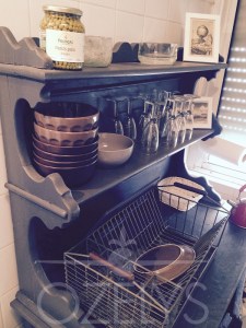 OK, la salle de bain fait aussi office de cuisine.